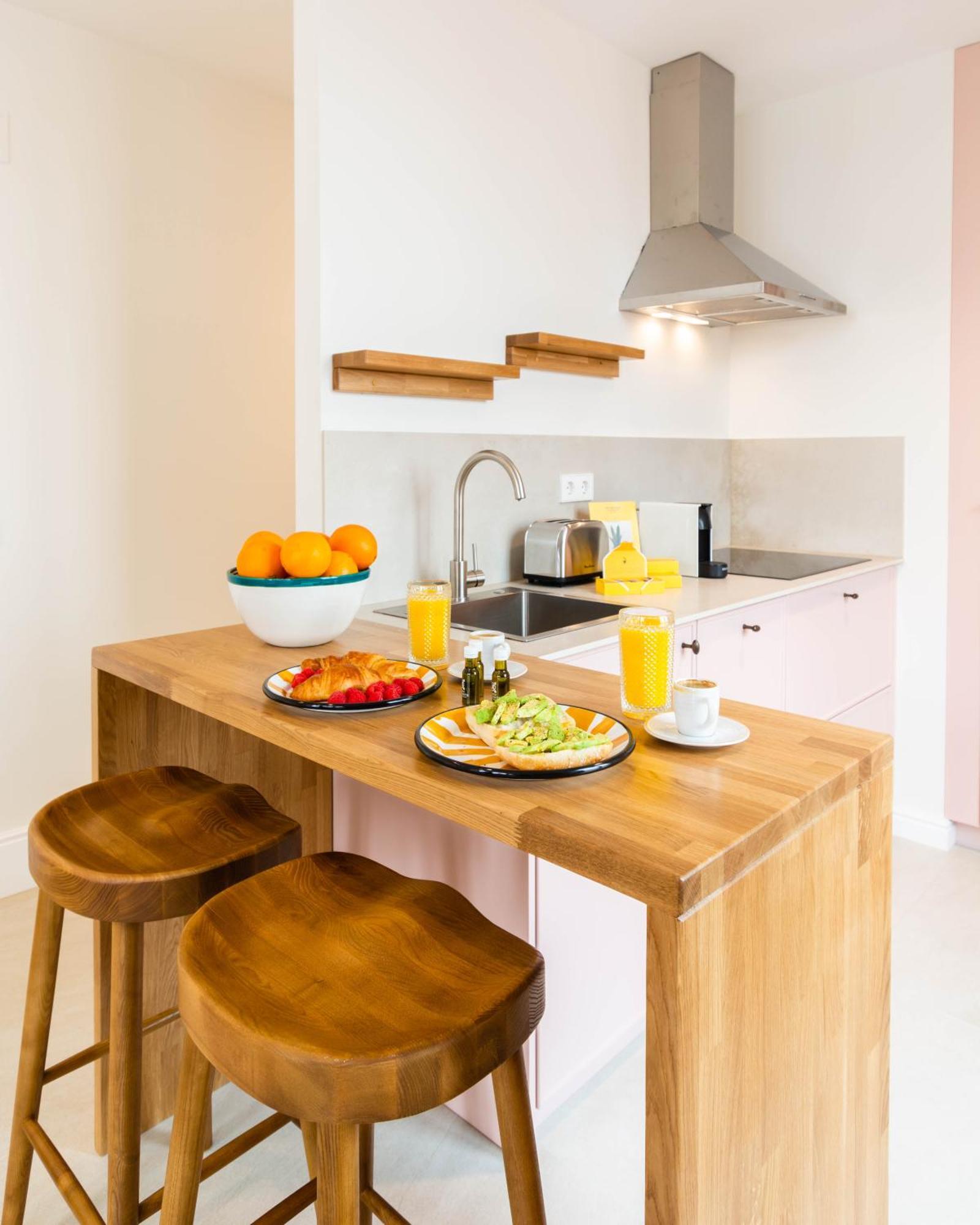 Betis Suites-La Campana Sevilla Bagian luar foto